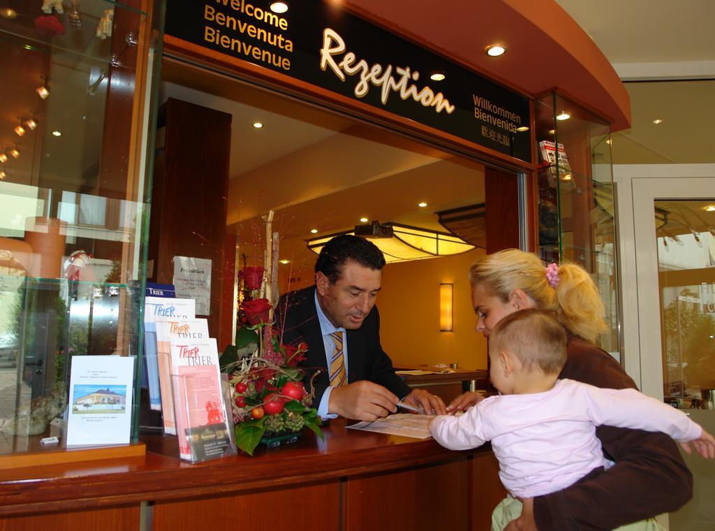 Cityhotel Primavera Трир Экстерьер фото